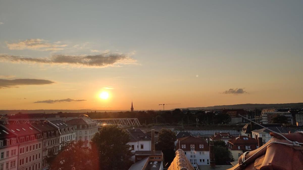 4 Raum Wohnung Mit Balkon Auf 120Sqm In Top Lage Dresden Bagian luar foto